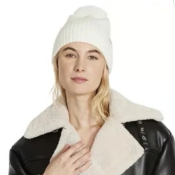 NWOT Steve Madden Ivory/White Knit Pom-Pom Beanie - Picture 2 of 7